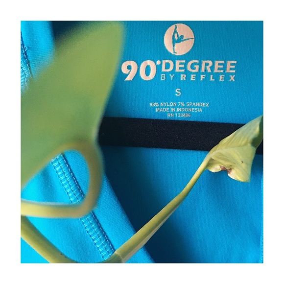 Ruched Blue Short Sleeve Sport Top - Picture 4 of 5